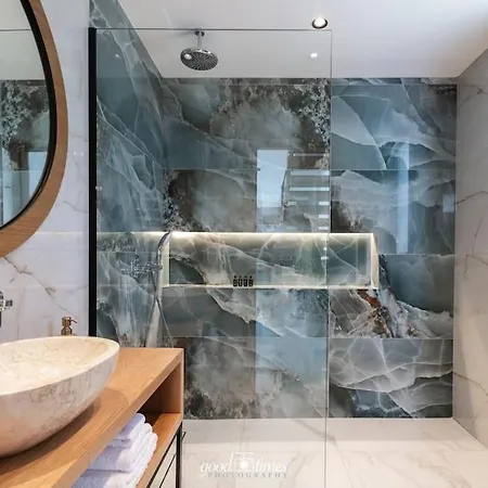 Nefele Luxury Recidency, A Concealed Delight Villa *