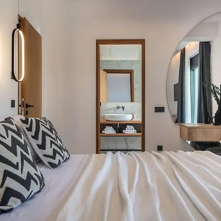 Nefele Luxury Recidency, A Concealed Delight Villa Koukounaria