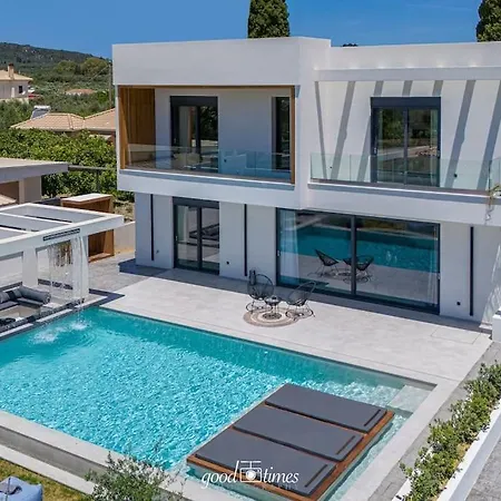Nefele Luxury Recidency, A Concealed Delight